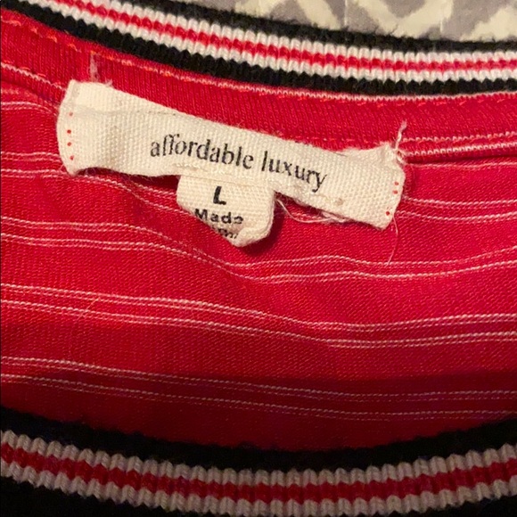 Stripped T-Shirt - Picture 2 of 2